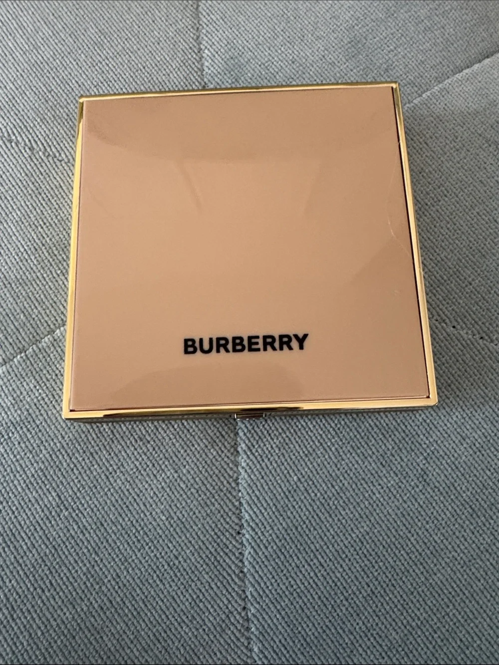 Burberry authentic outdoor